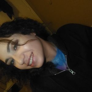 Meet your Posher, Cassandra